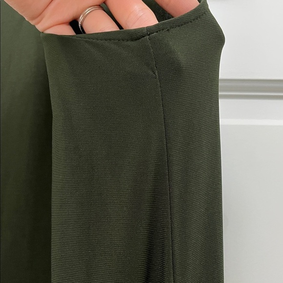 Anne Klein Dark Green Stretchy Sheath Sleeveless Mini Dress - Size 4 - Picture 7 of 15